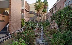 Oceanlife Guesthouse And Restaurant Luederitz